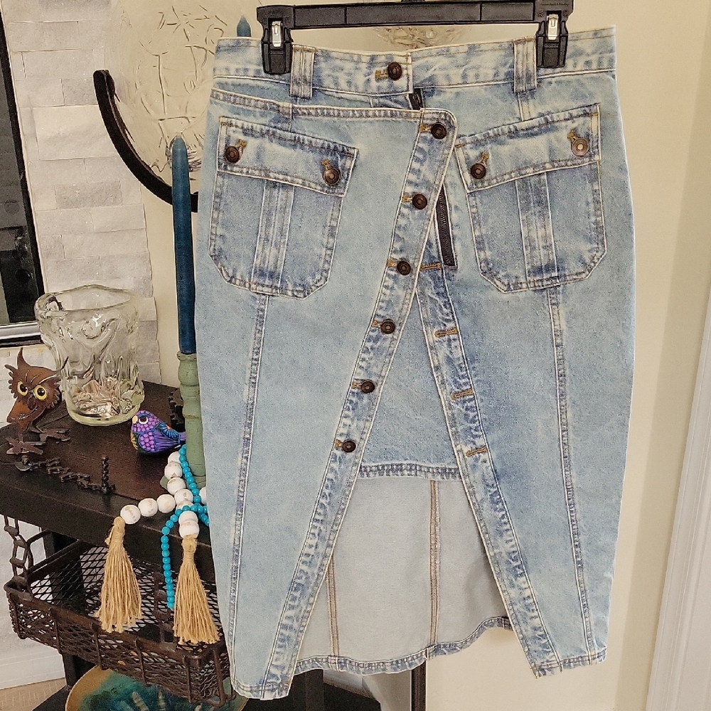 Stylish Asymmetrical Denim Skirt